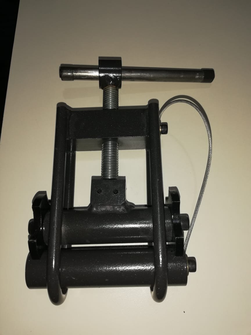 Prensa corta flujo fabricada en el taller